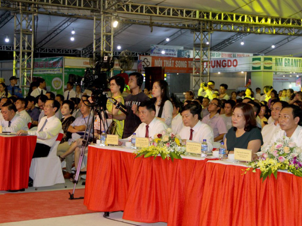 Tuần lễ giới thiệu sản phẩm doanh nghiệp TP. Hồ Chí Minh và Nghệ An