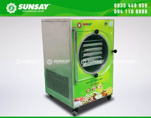 Máy sấy thăng hoa 15kg được thiết kế với công suất tối ưu, sấy được 15kg sản phẩm tươi trong mỗi mẻ