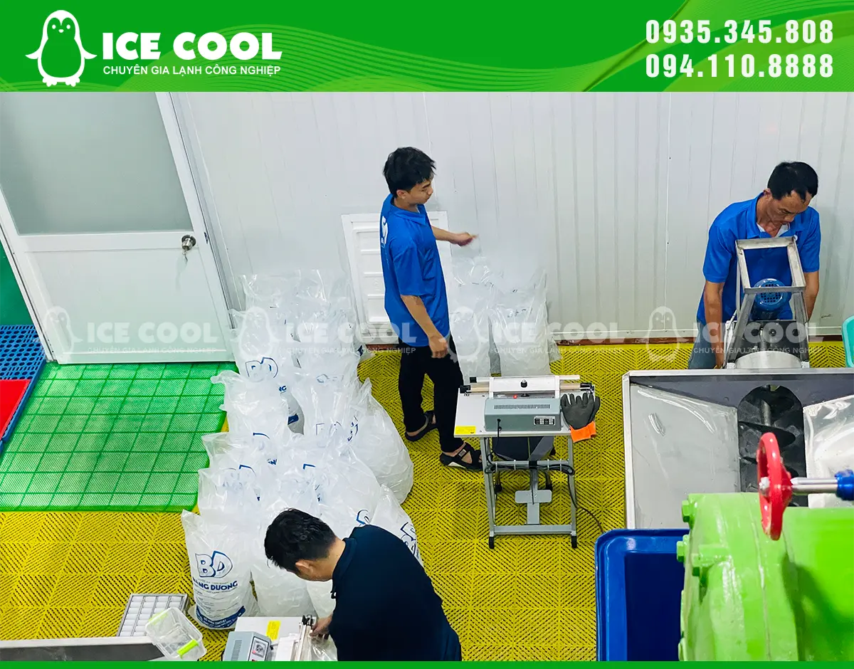 Hệ thống có gầu tải đá giúp việc đóng gói trở nên dễ dàng 