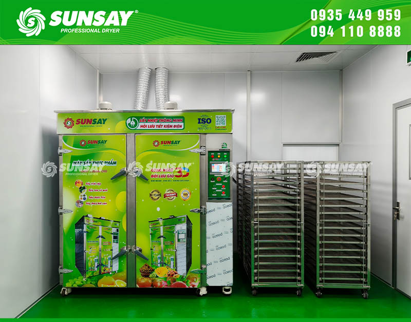 Máy sấy nhiệt 64 khay có thiết kế đẹp, hiện đại, sấy đa dạng các loại thực phẩm, thủy hải sản