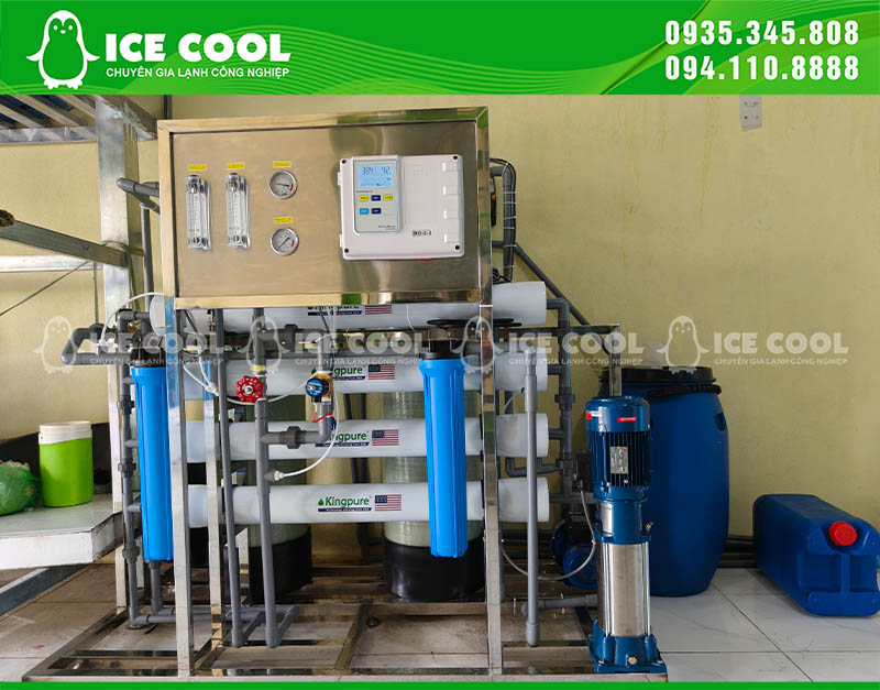 Bộ lọc nước chất lượng đảm bảo nước đầu vào tinh khiết để tạo ra những viên đá trong suốt 