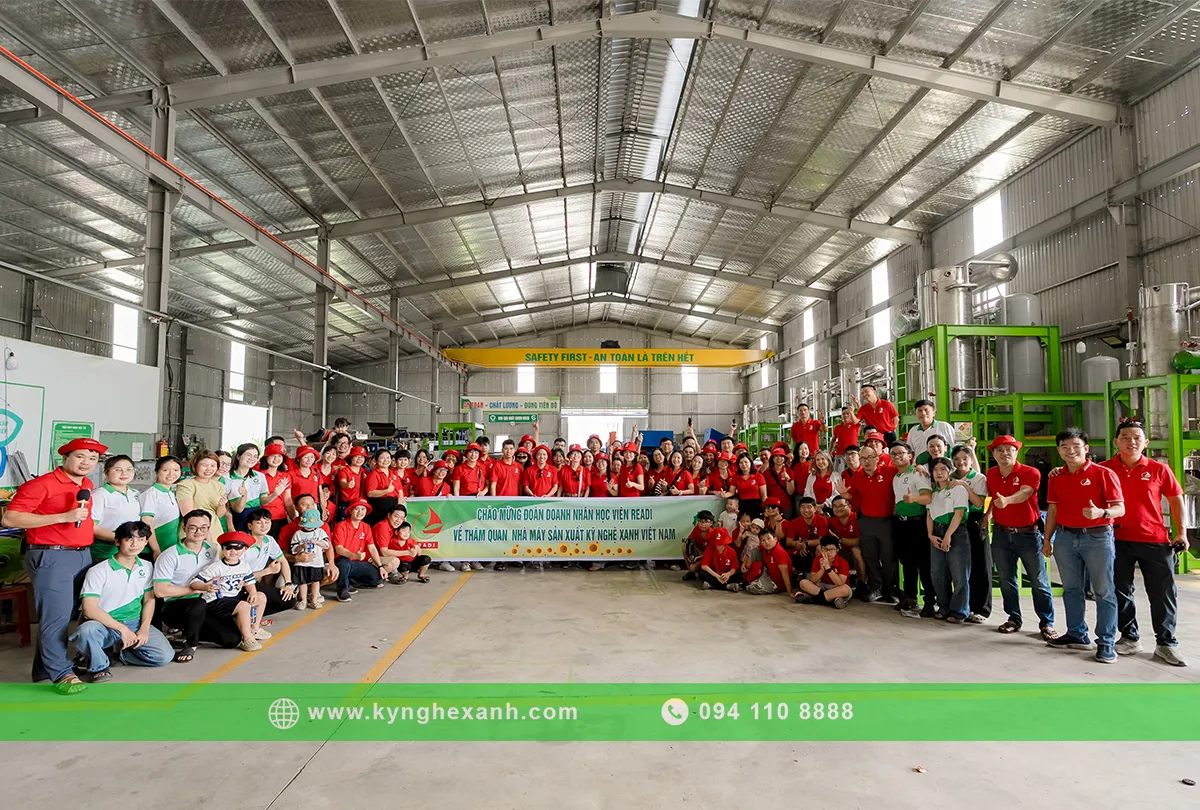 Đoàn Doanh Nhân Học Viện Doanh Nhân READI Tham Quan Nhà Máy Kỹ Nghệ Xanh Việt Nam