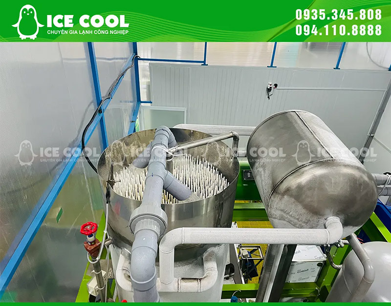 Bình tách lỏng và cối chứa đá