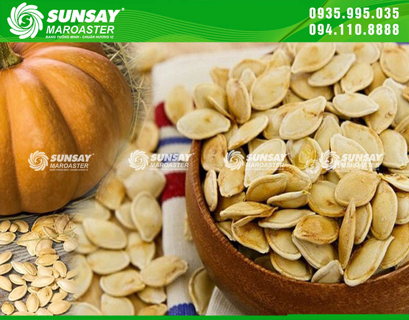 Hạt bí sau khi rang bằng máy rang SUNSAY MAROASTER sẽ được làm nguội và đóng gói đưa ra thị trường