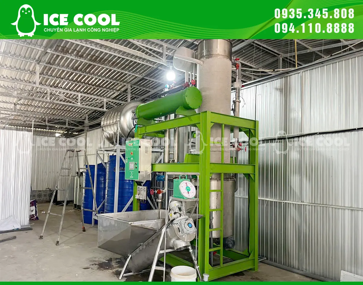 Máy đá viên ICE COOL công suất 7 tấn hỗ trợ khách hàng tại Long An chủ động nguồn đá, nâng cao chất lượng pha chế và tối ưu chi phí vận hành.